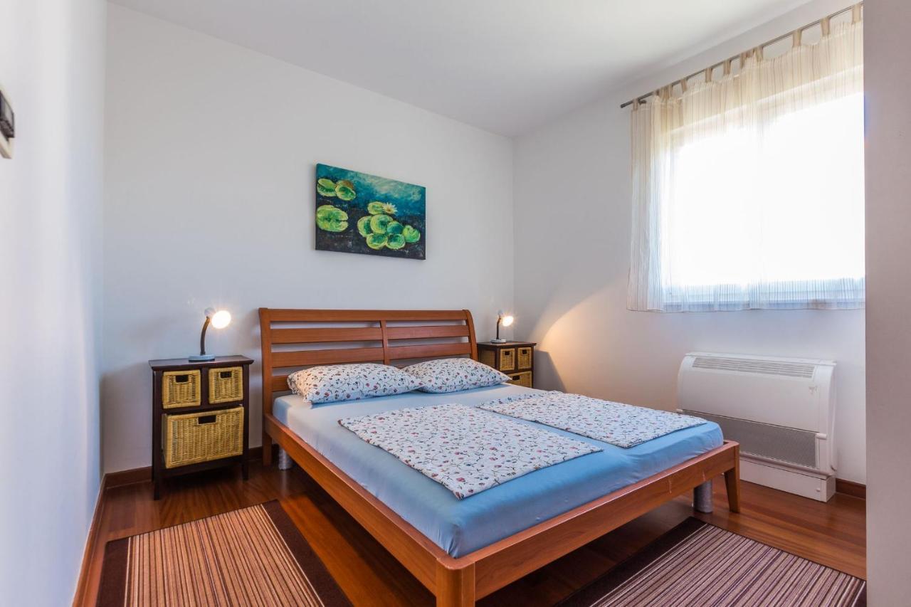 Adriano 2Br Apartment With Terrace Zadar Exterior foto