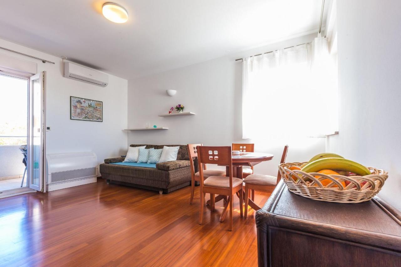 Adriano 2Br Apartment With Terrace Zadar Exterior foto