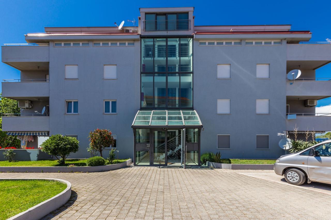 Adriano 2Br Apartment With Terrace Zadar Exterior foto