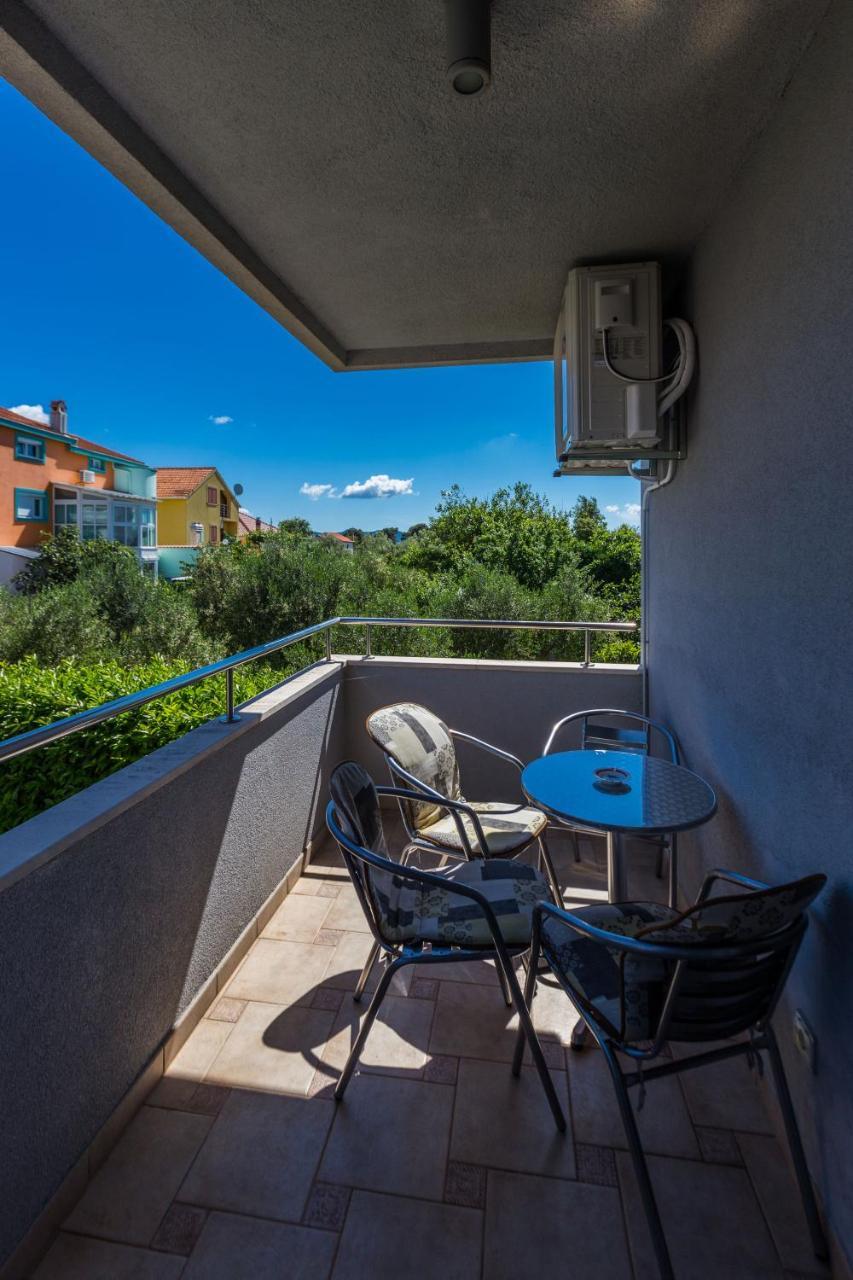Adriano 2Br Apartment With Terrace Zadar Exterior foto